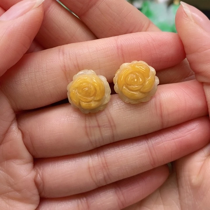 翡翠颈饰未镶嵌吊坠