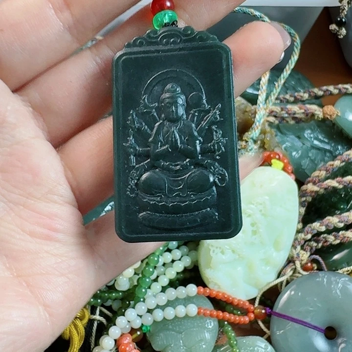 和田玉（糖玉）挂件未镶嵌