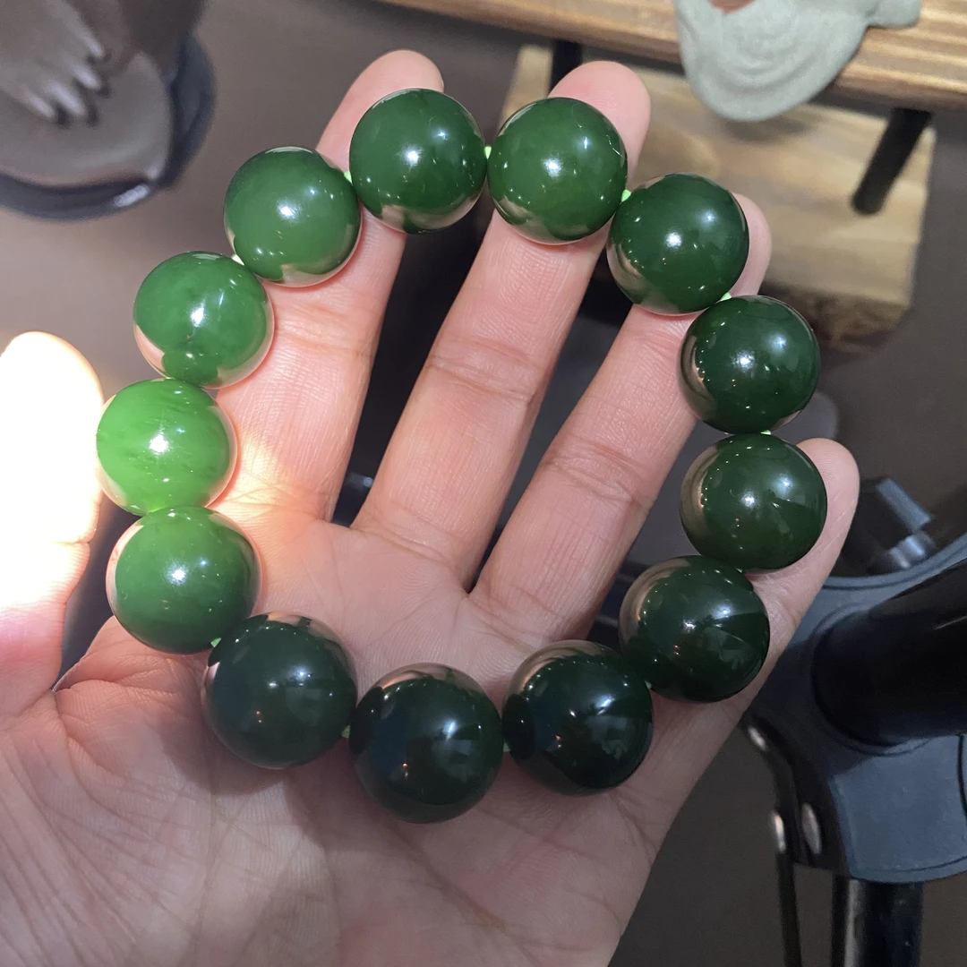 和田玉俄罗斯精品碧玉菠菜绿大单圈手串18mm