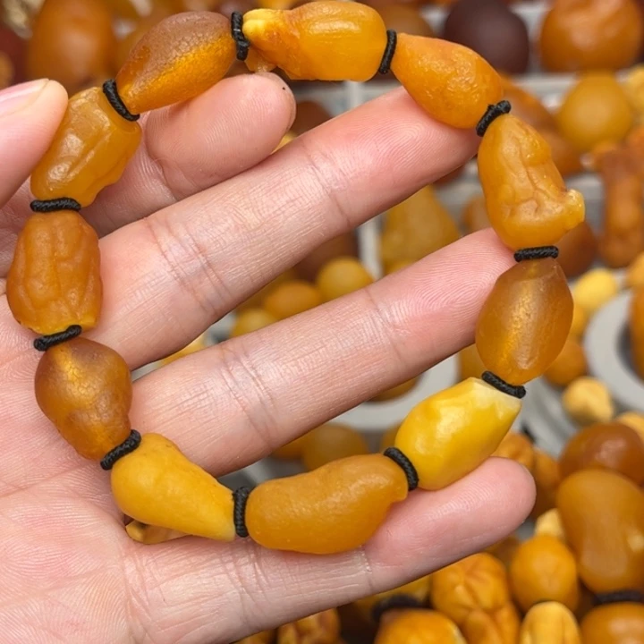琥珀未镶嵌裸石天然蜜蜡手串