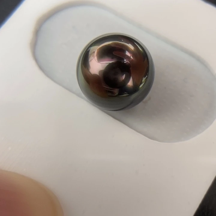 未镶嵌海水珍珠裸珠10.1mm大溪地镜面光