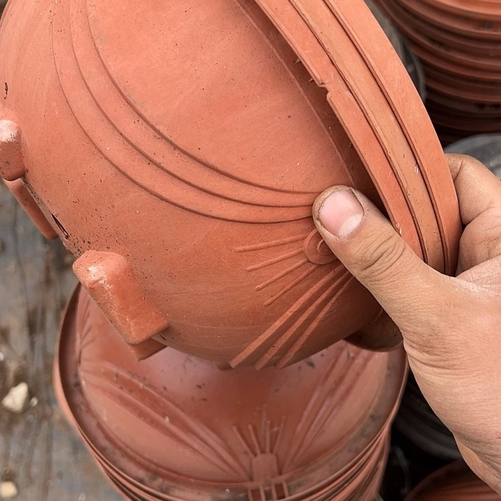 红色吊兰盆口径27高12发16个