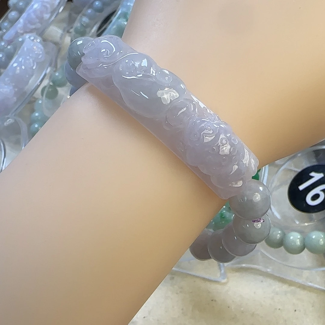 翡翠未镶嵌颈饰手牌52578