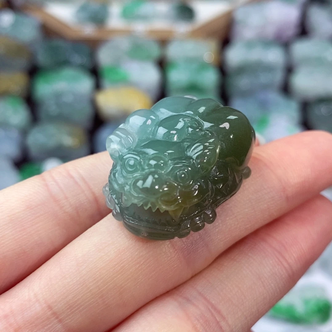 翡翠未镶嵌颈饰天然