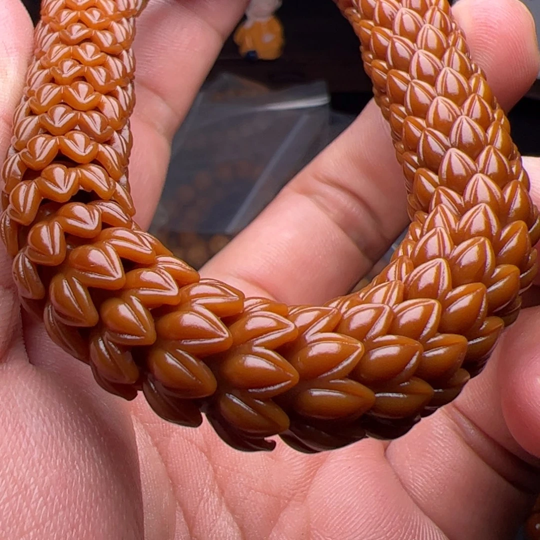 猴头核桃吊坠我考不