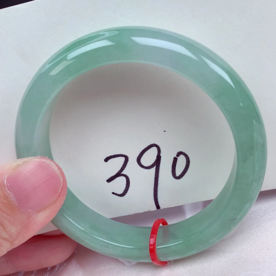 翡翠未镶嵌手镯翡翠