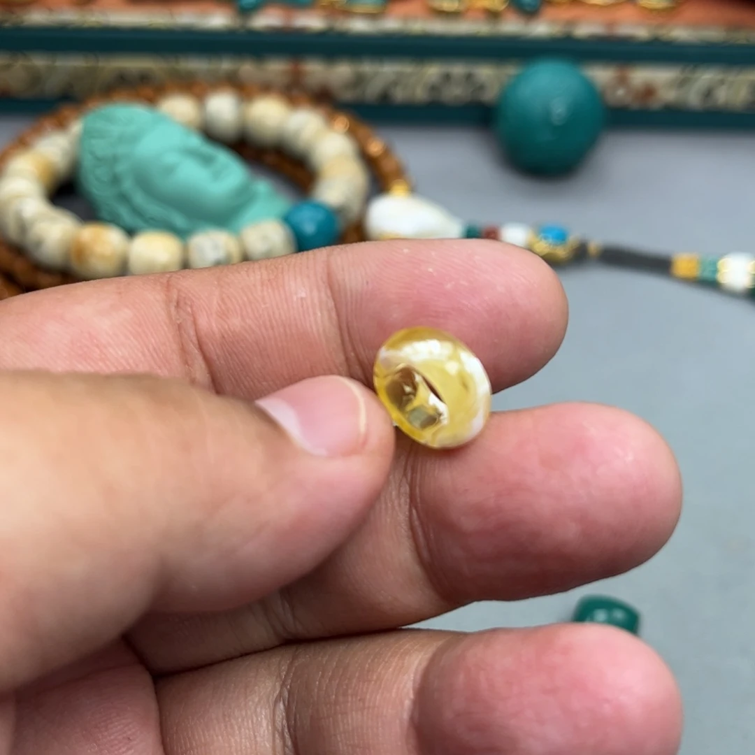 未镶嵌琥珀珠宝奇石26