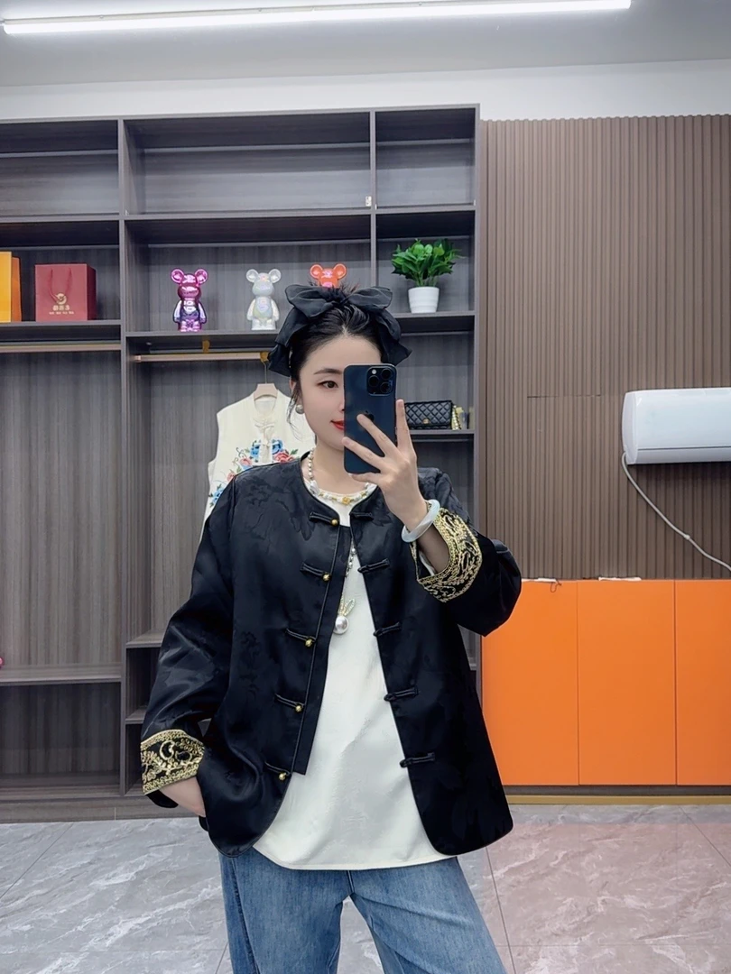 春季新款提花拼接袖口外套