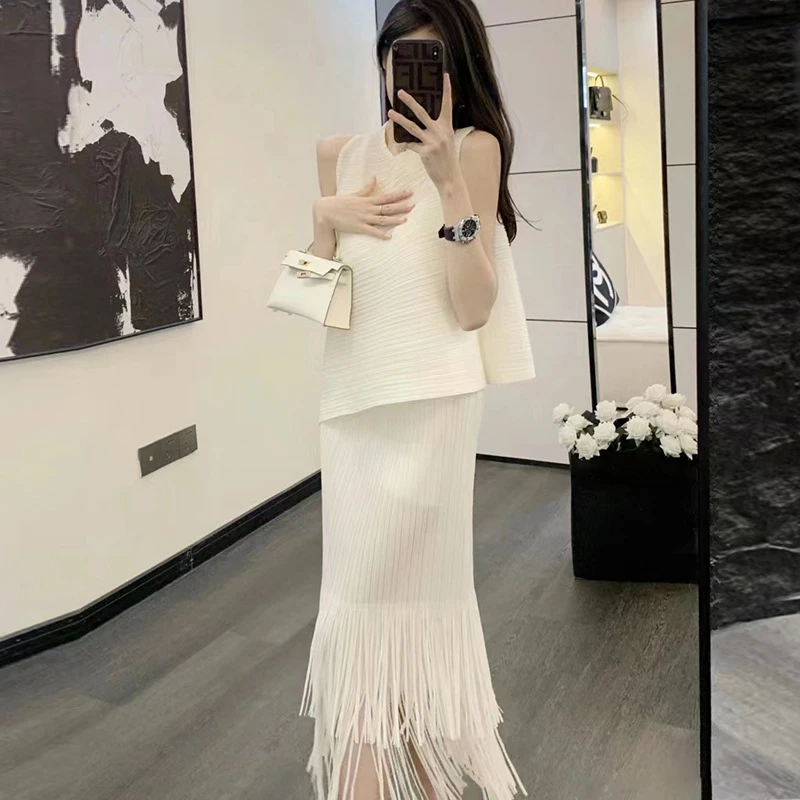 三宅2025年套装洋气圆领无袖不规则褶皱上衣女流苏包臀半身裙夏季