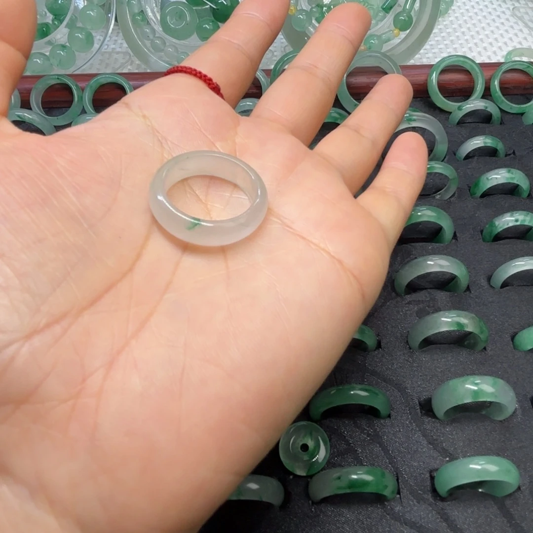 石英质玉（非洲翠）未镶嵌戒指  珠子  手镯白冰戒指