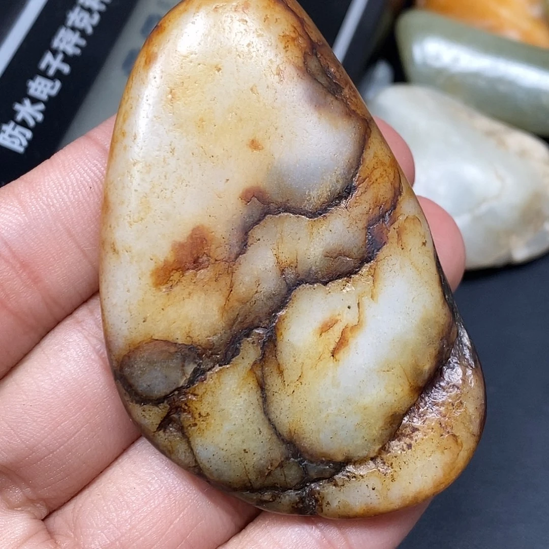 和田玉（糖玉）未镶嵌挂件
