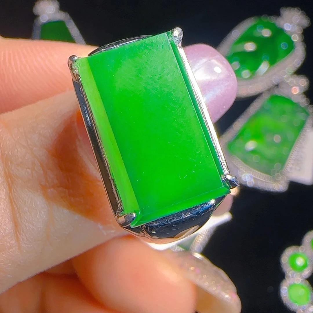 翡翠戒指银S925镶嵌天然