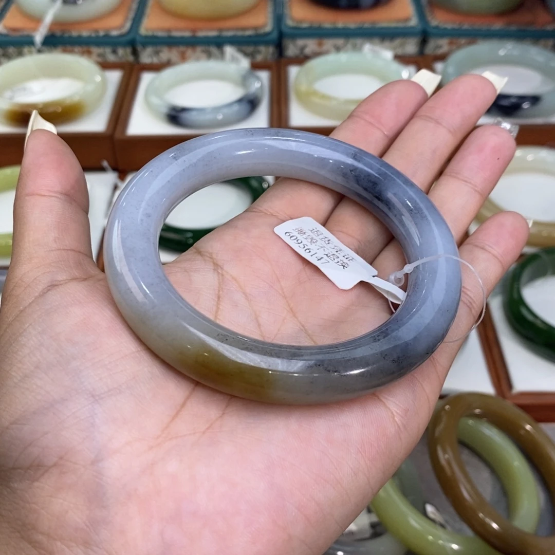 和田玉未镶嵌手镯和田玉楼兰三色籽青花5859