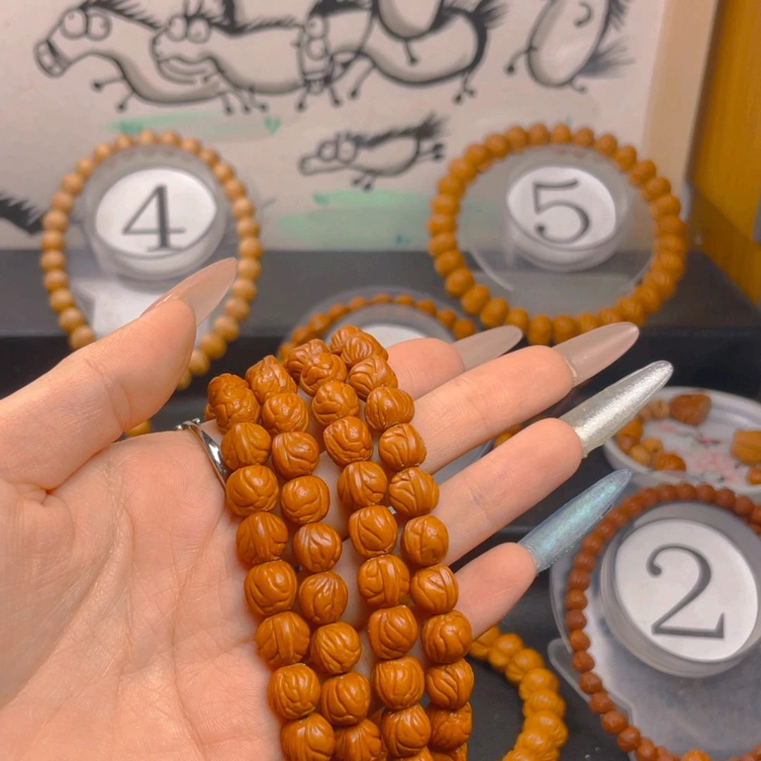 用***5桃核吊坠0.9999955555555