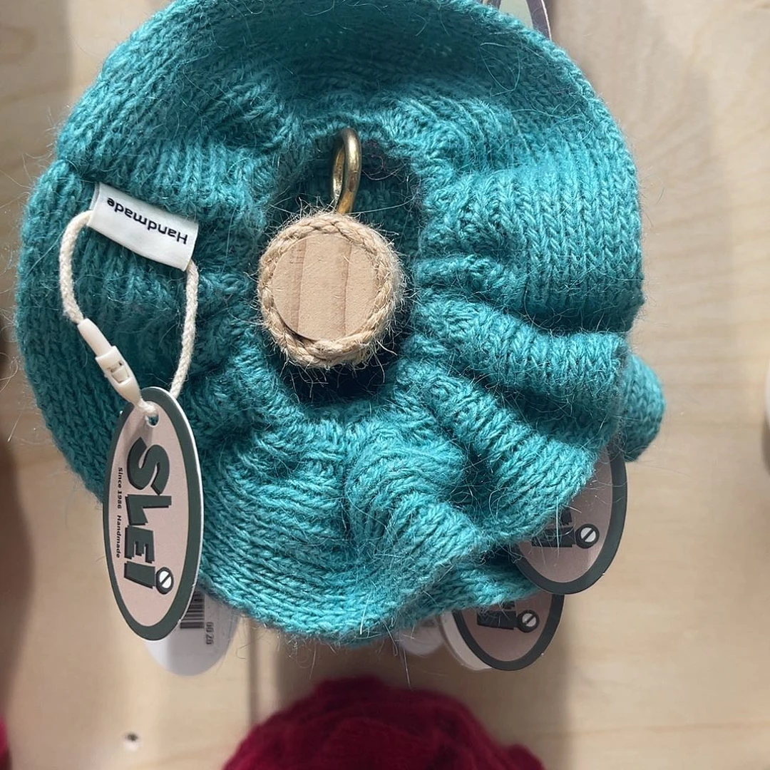 布艺铁合金青绿色毛线小肠