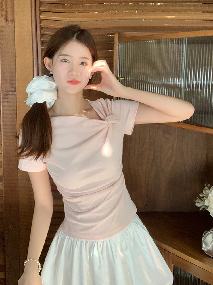 设计感扭结斜领粉色短袖t恤女装夏季新款气质小众不撞款绝美上衣