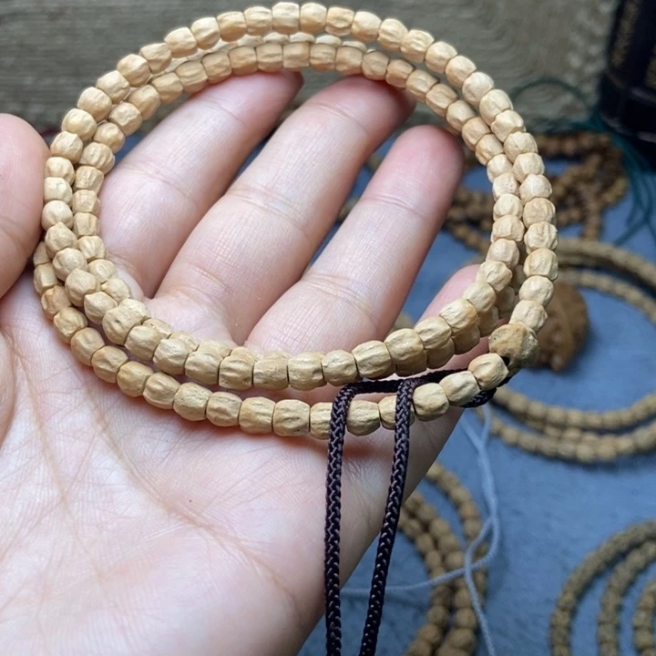 【闪购商品】吊坠柏香籽/百香籽