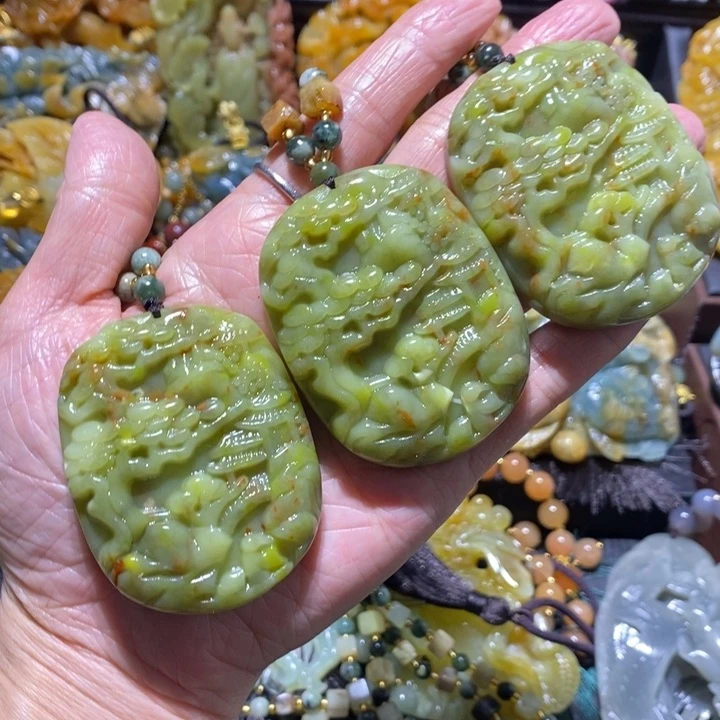 岫玉岫玉吊坠未镶嵌