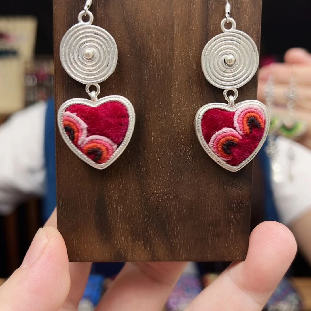 黄铜925银布艺手工刺绣