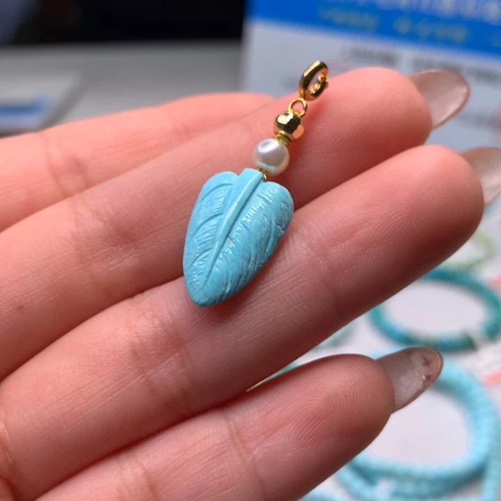 绿松石配饰未镶嵌