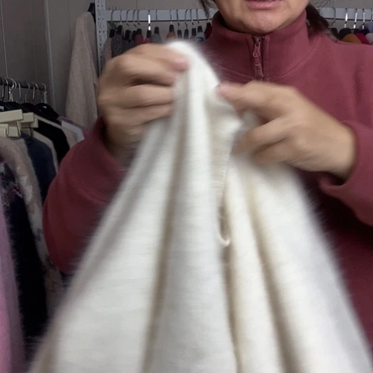 白色加厚圆领特价加厚