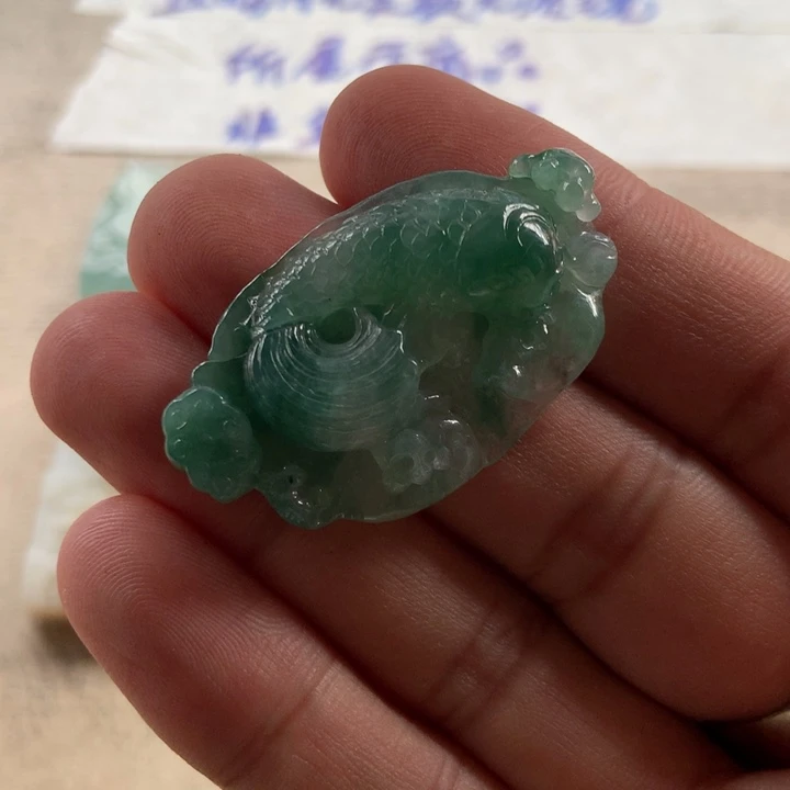 定制翡翠未镶嵌翡翠