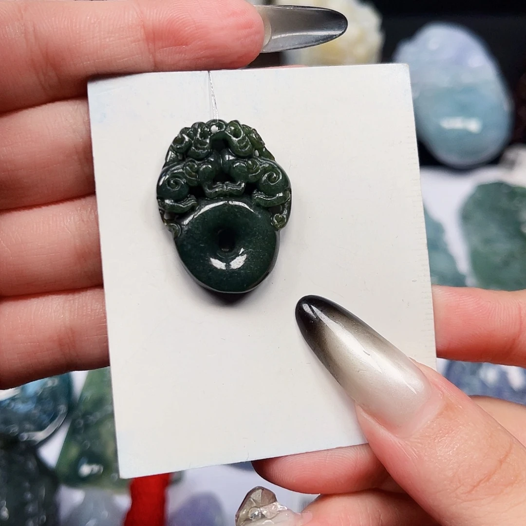 翡翠未镶嵌颈饰天然