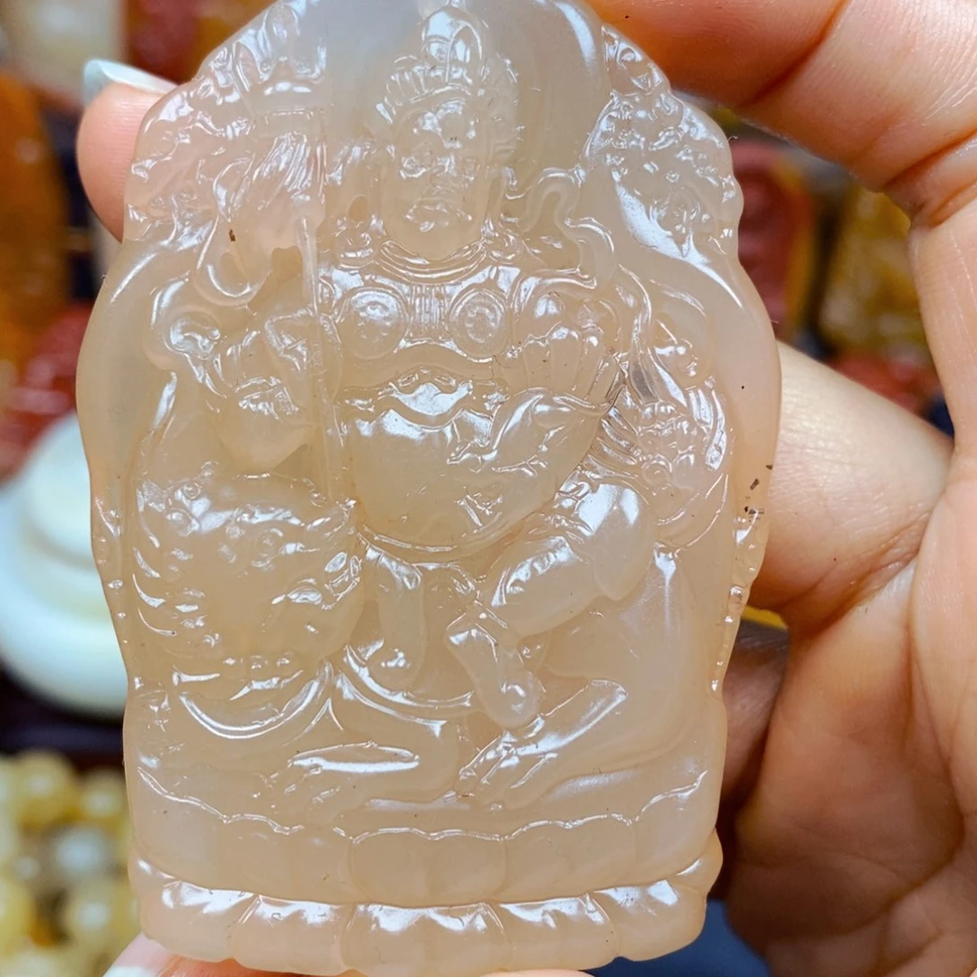 石英质玉（黄龙玉）颈饰未镶嵌