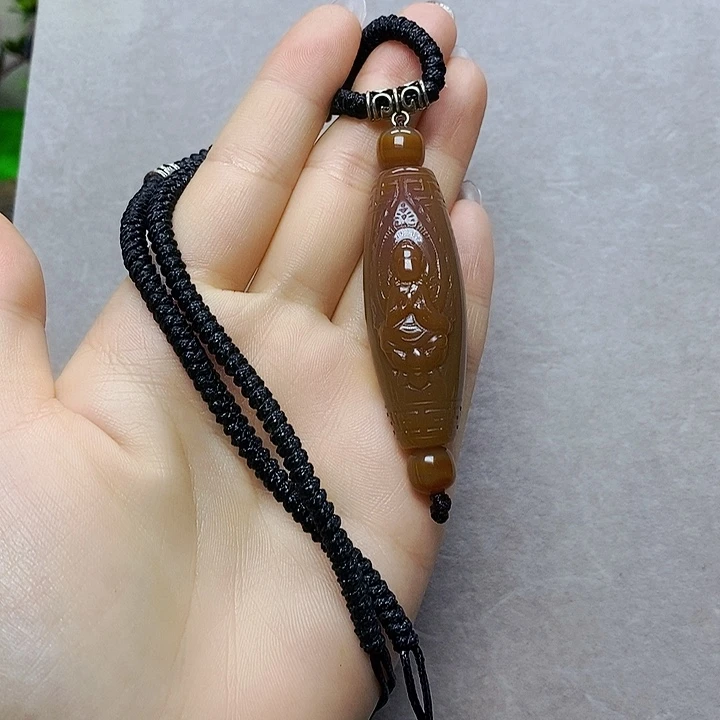 未镶嵌颈饰玛瑙/玉髓
