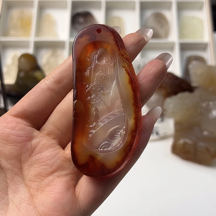 玛瑙/玉髓颈饰合金