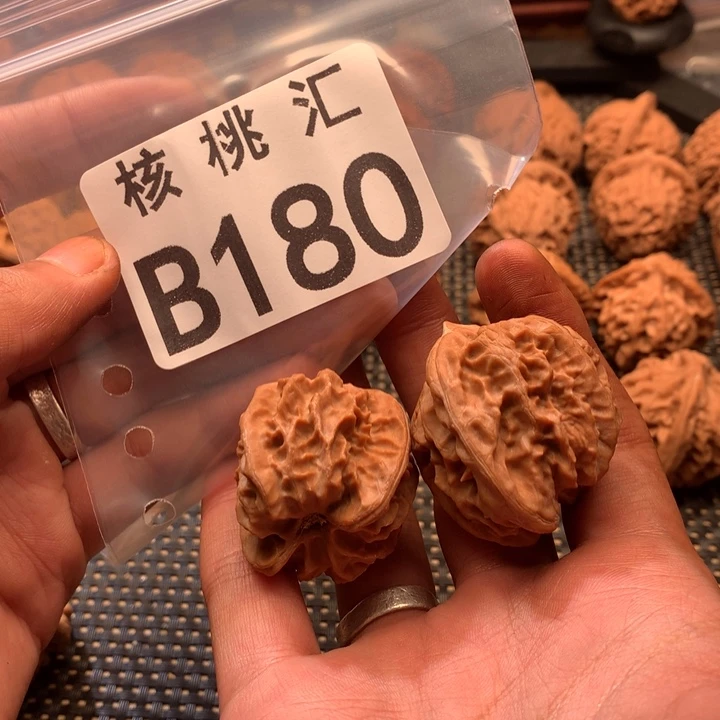 了***了吊坠文玩核桃大龙