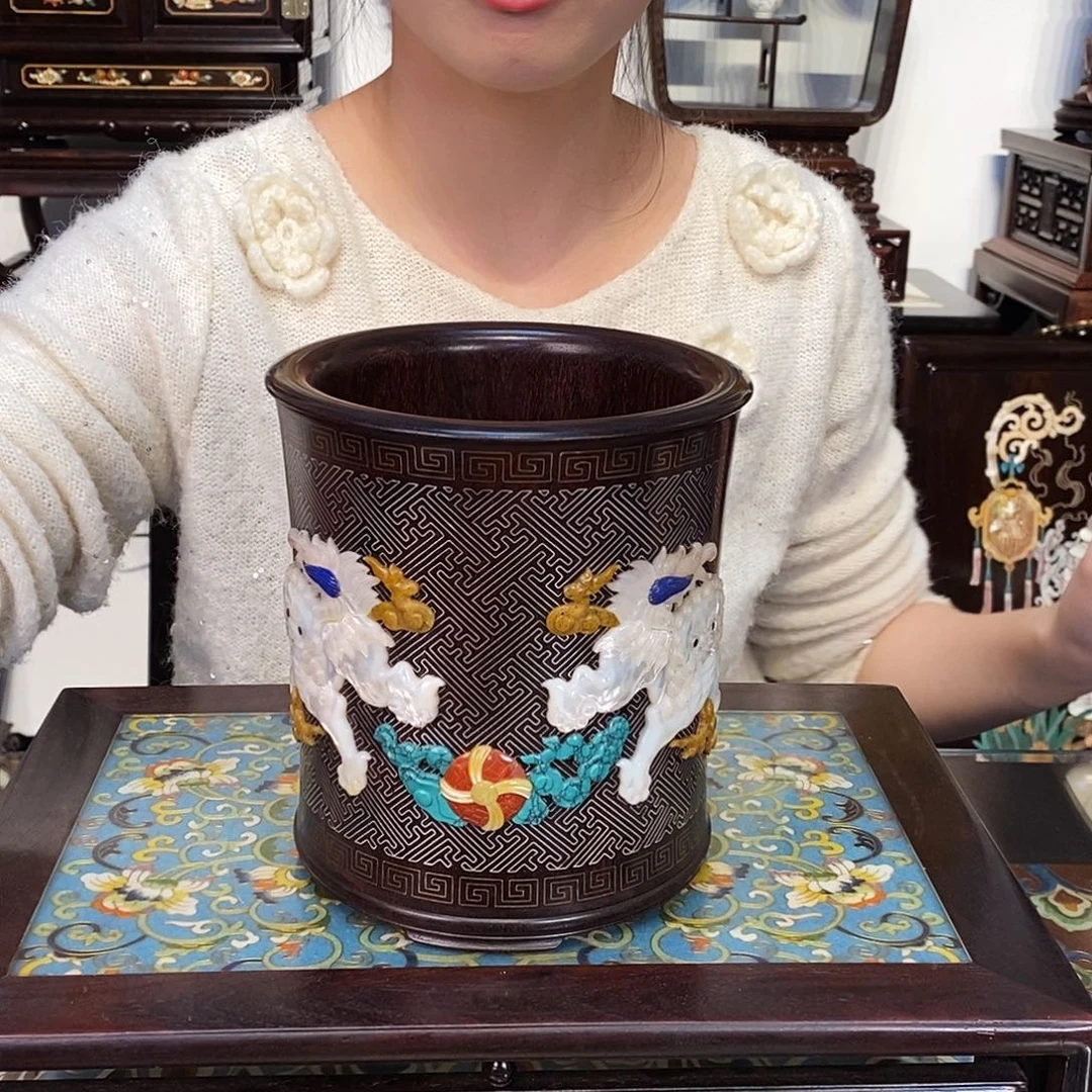 飚***哥紫檀木类成套家具小叶紫檀笔筒