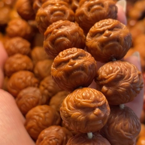 手串猴头核桃人***！舞台