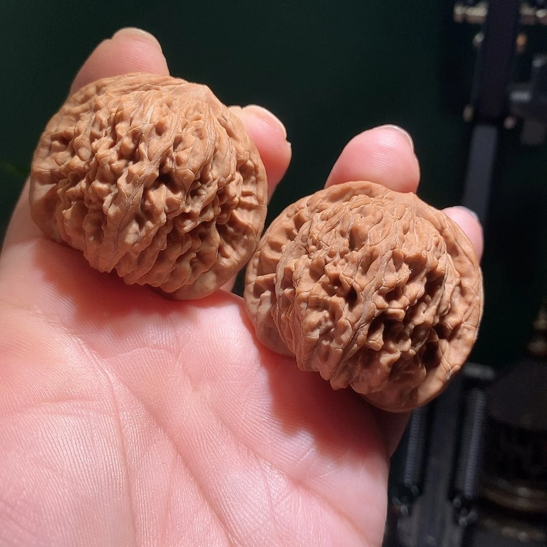 文玩核桃把件46平谷四座楼全品