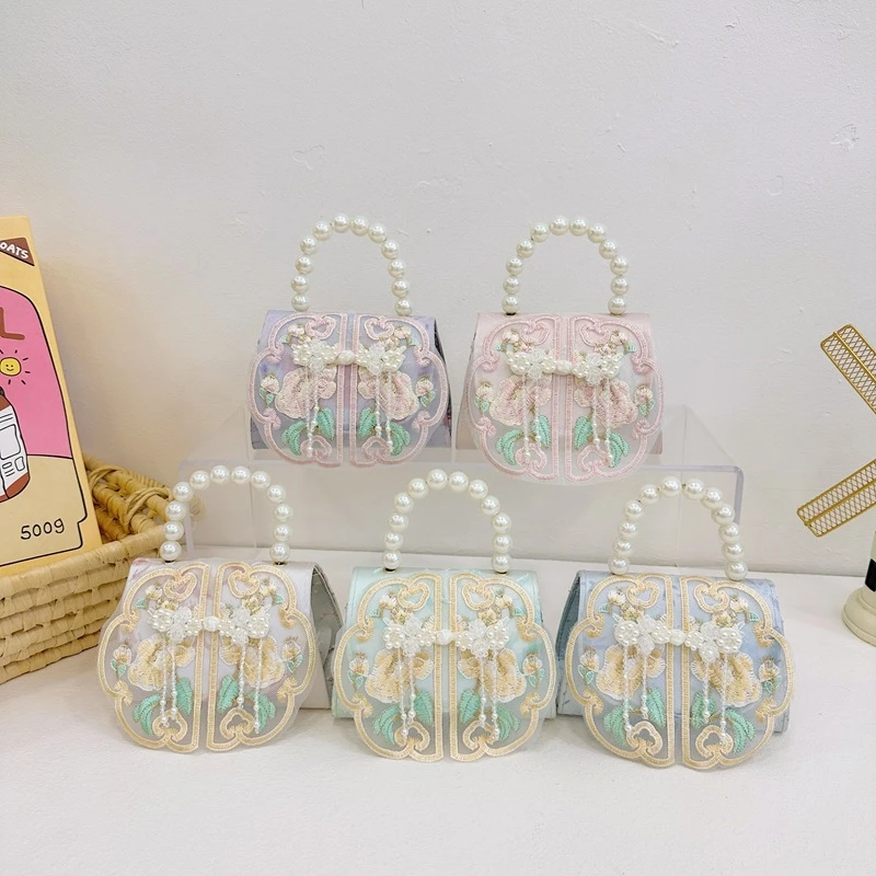 新款潮酷女ins小众中国风包包小女孩卡通包零钱包时尚斜跨百搭