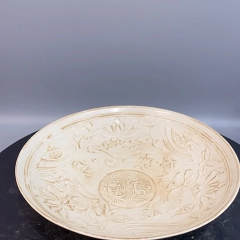 摆件定窑碗造型美观大气