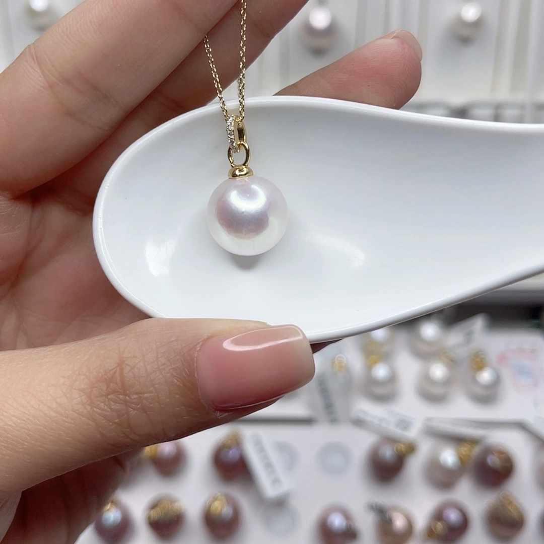 淡水珍珠吊坠(赠链)未镶嵌
