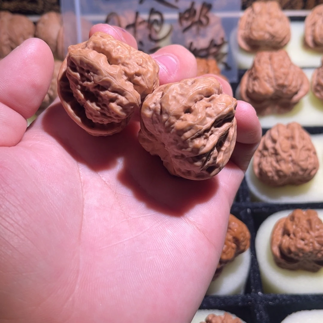 文玩核桃吊坠蛤蟆