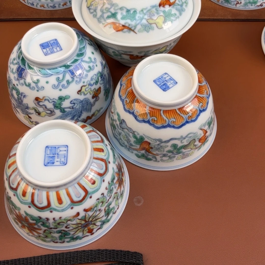 张***心摆件景德镇瓷器手工手绘