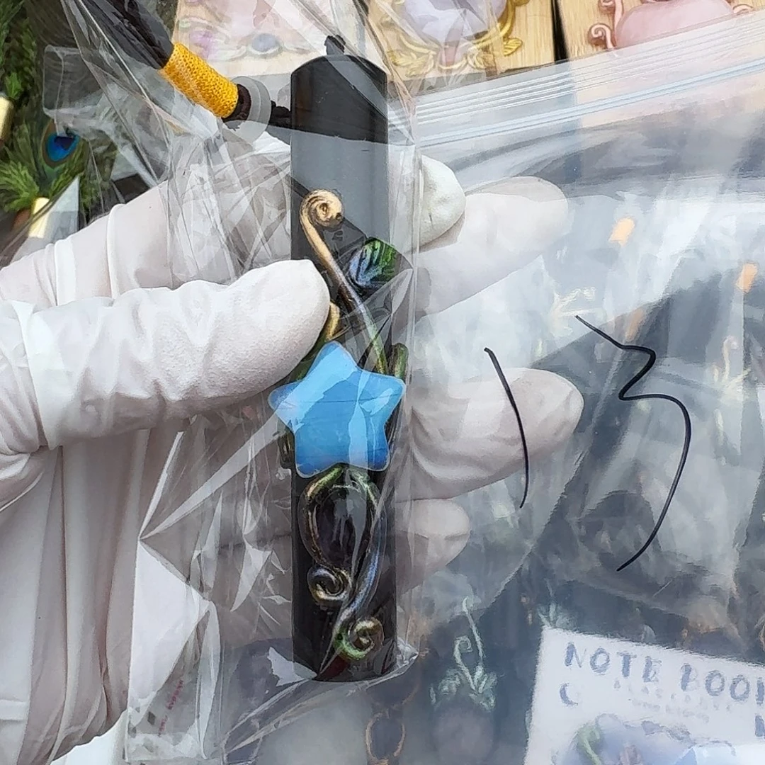 天***萨未镶嵌黄晶手链蓝