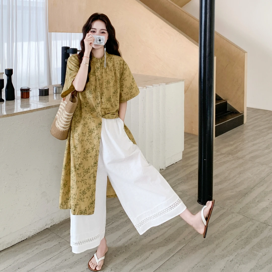 今年流行爆款高级感巨好看大方得体学院风减龄碎花衬衫阔腿裤套装
