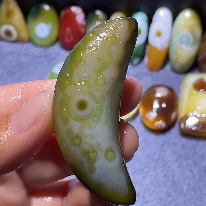 未镶嵌玛瑙/玉髓珠宝奇石