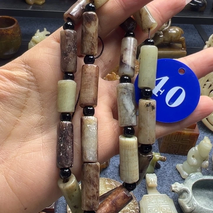 和田玉未镶嵌车挂