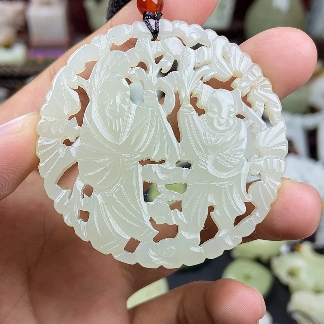 和田玉未镶嵌挂件