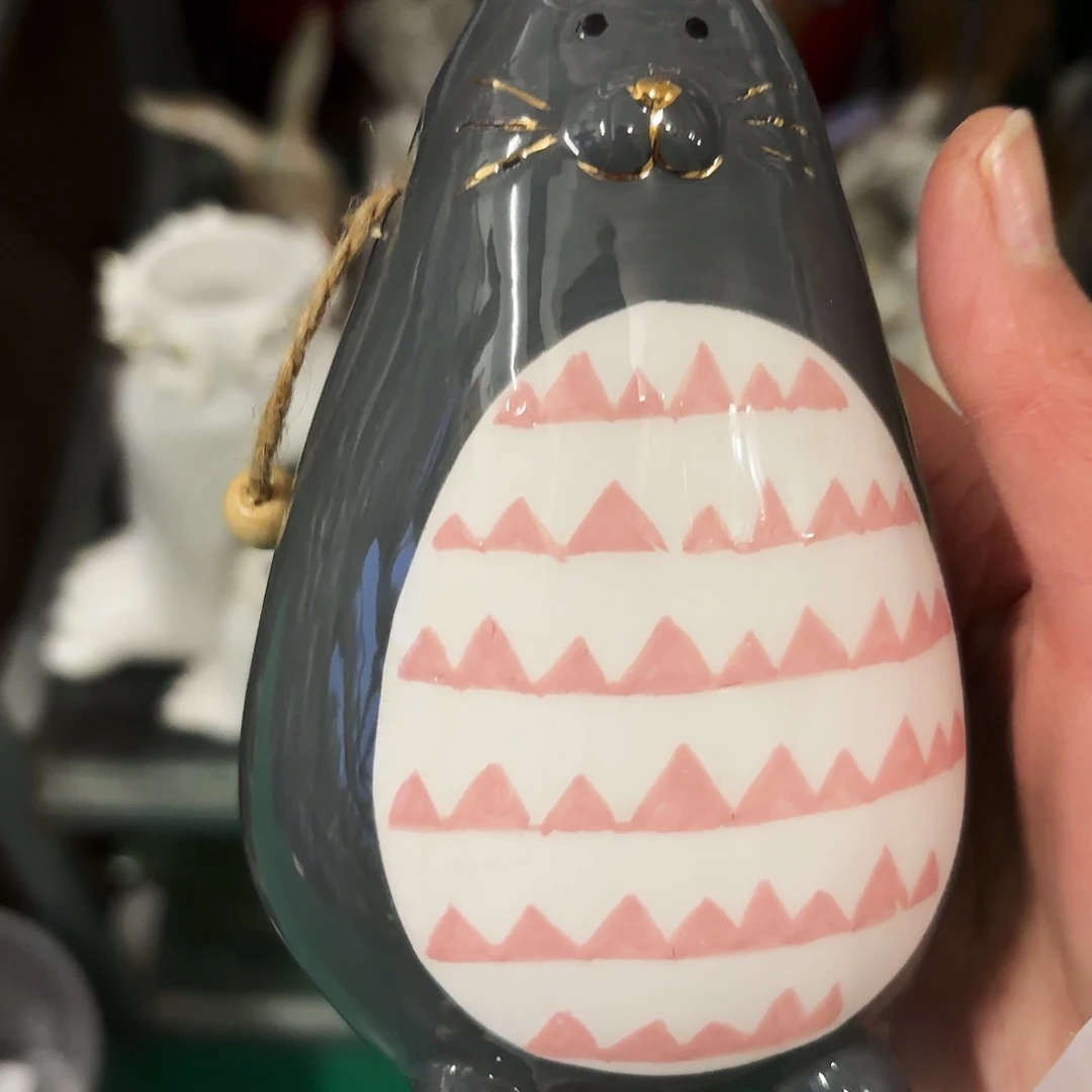 小***歪陶瓷艺术设计中心