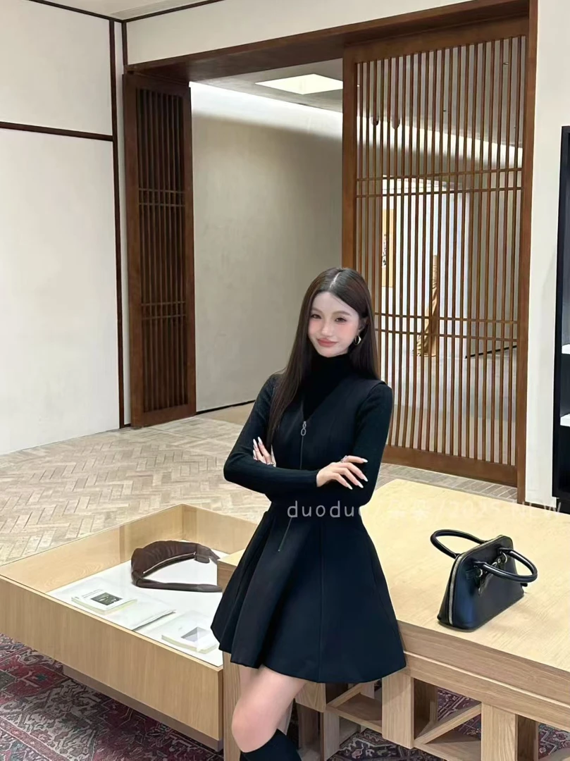 2025时尚显瘦气质时尚百搭长袖打底拉链马甲套装9851