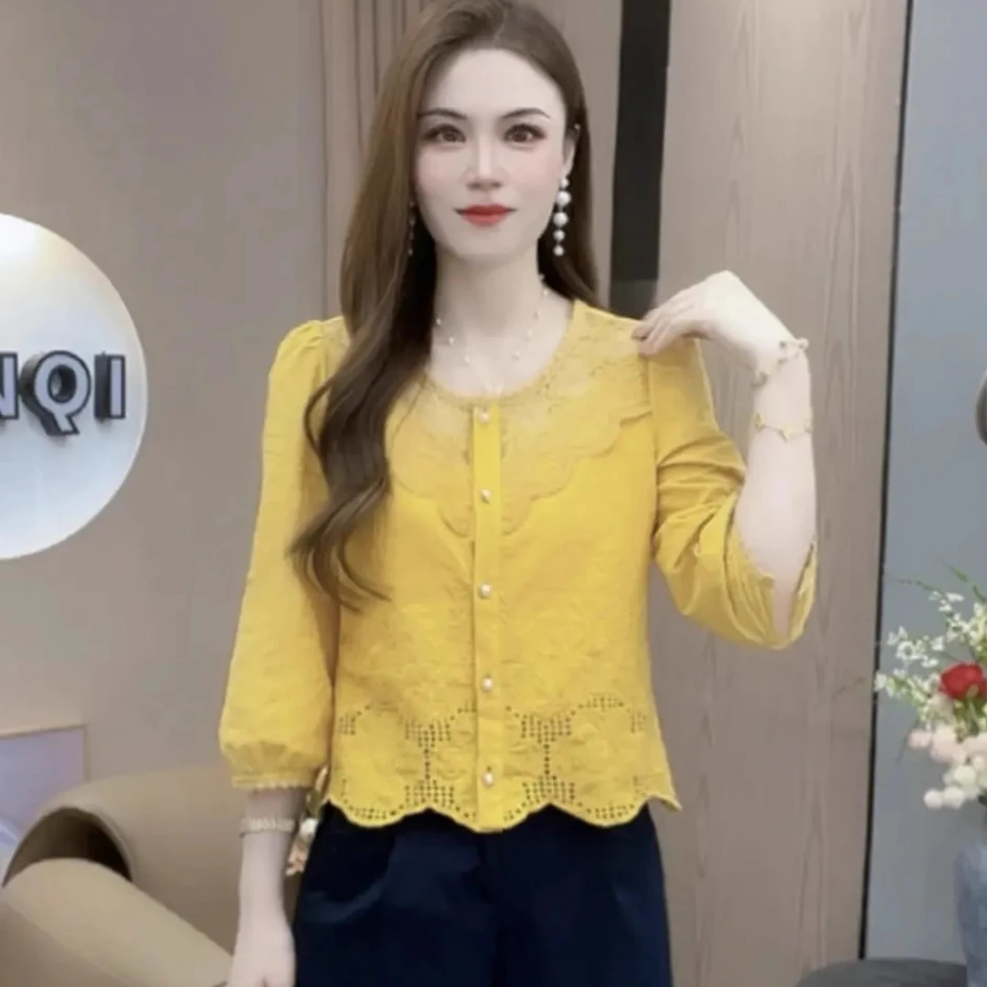 时尚衬衫女2025秋季新款洋气显瘦减龄设计感蕾丝拼接七分袖上衣潮