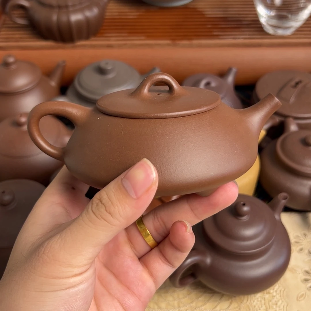 茶壶紫砂精工半手全品无瑕扁瓢200cc