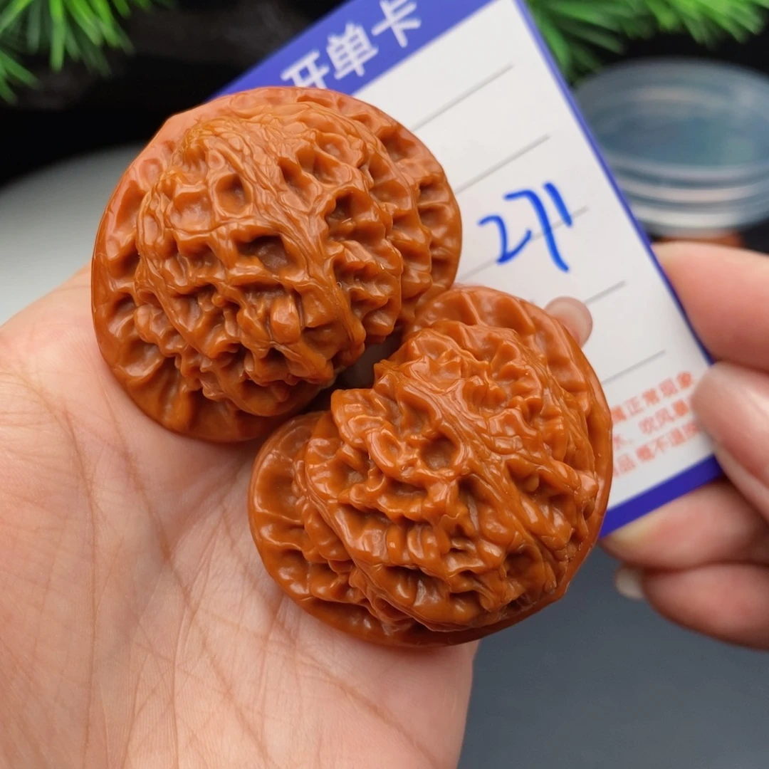 文玩核桃把件45宫灯271