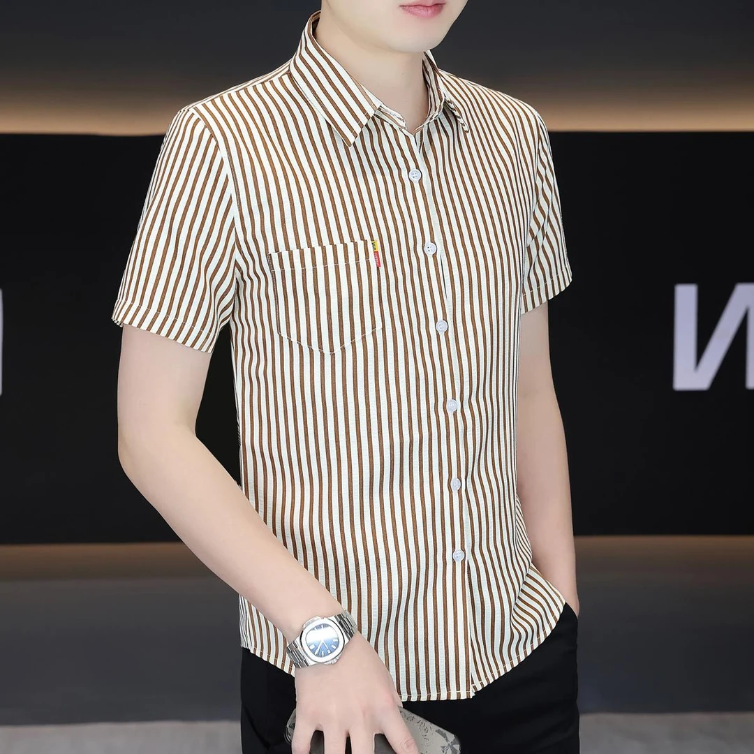 啄木鸟男士夏装短袖条纹衬衫潮流时髦韩版修身痞帅冰丝薄款弹力抗